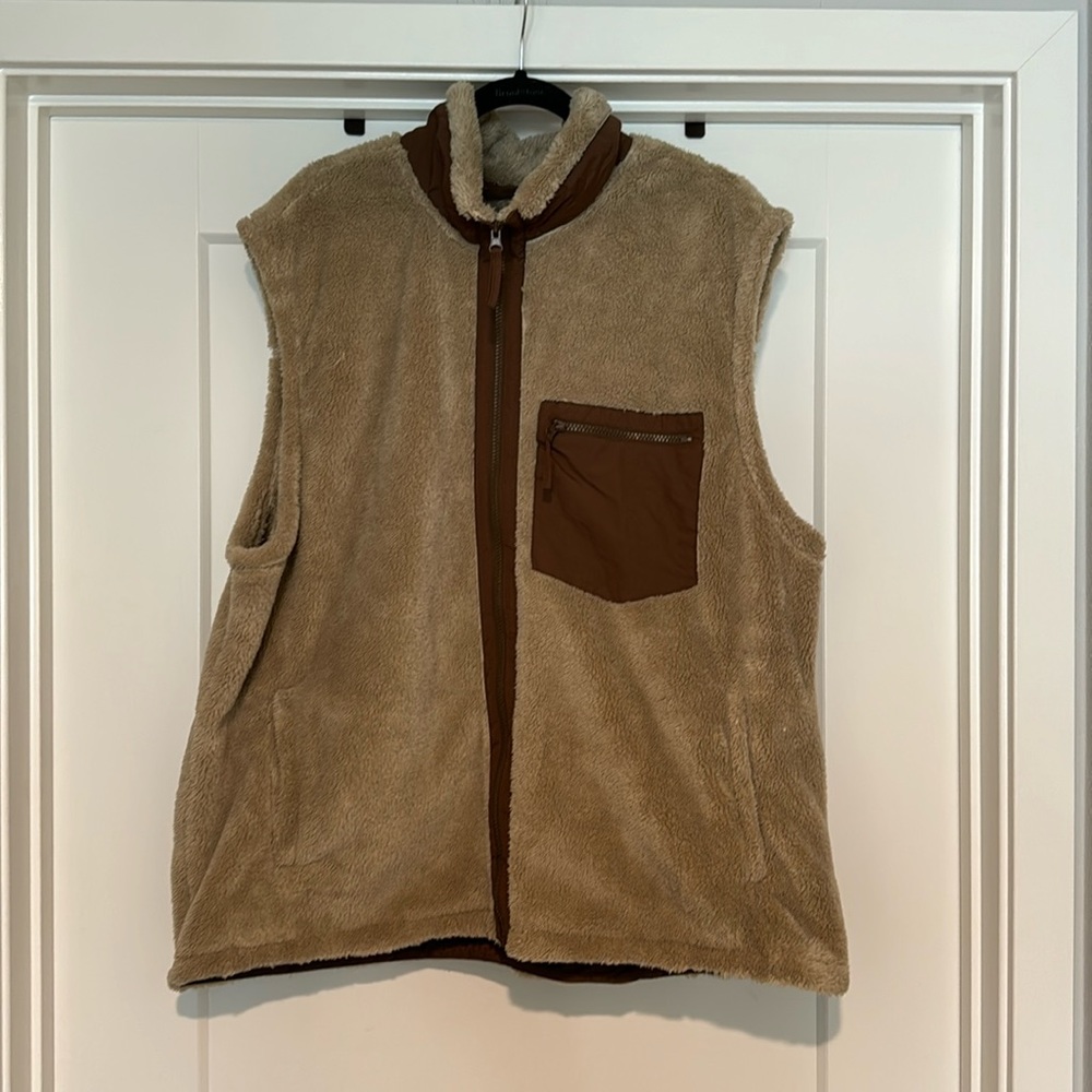 Fleece Vest